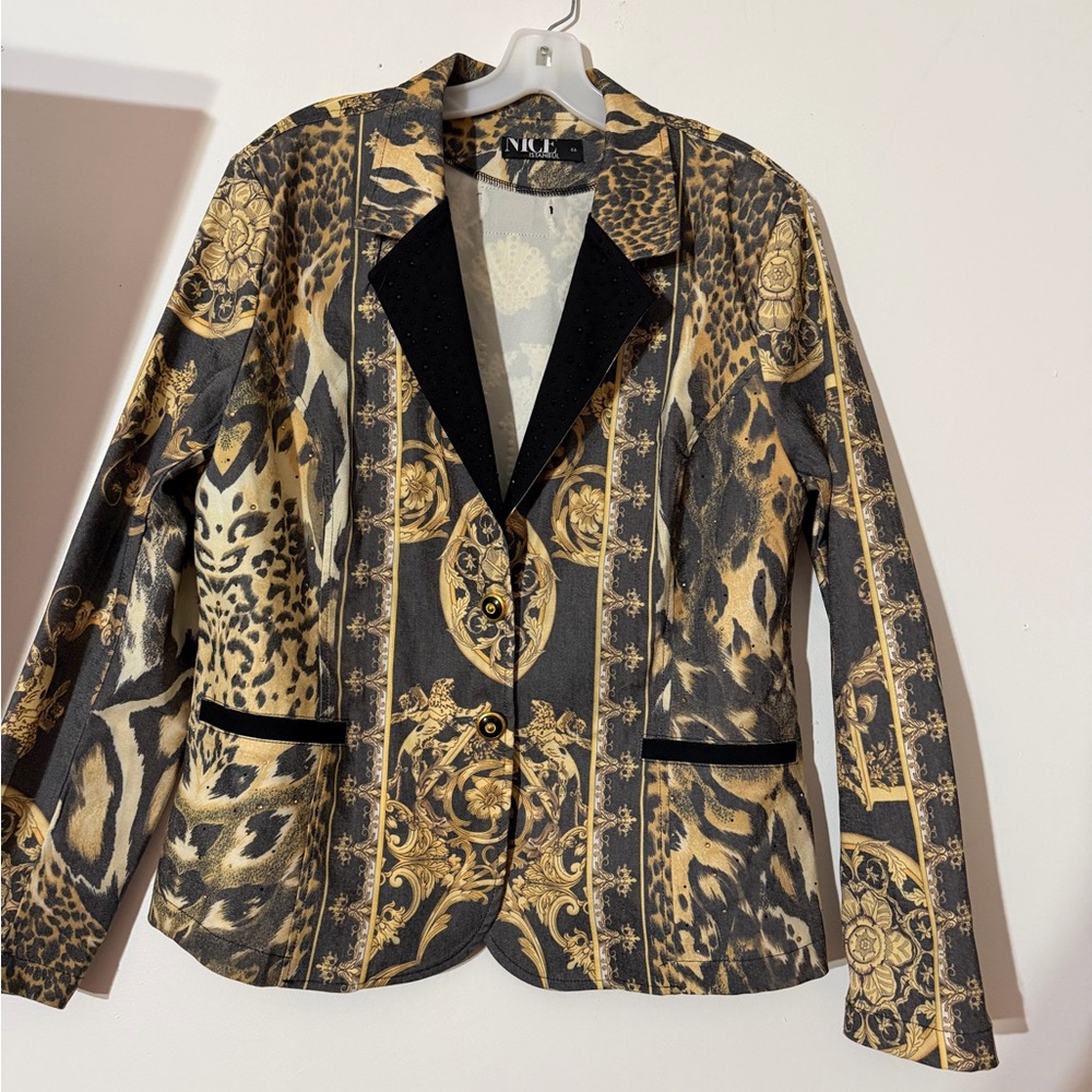 Elegant Women's Blazer with Gold and Black Design